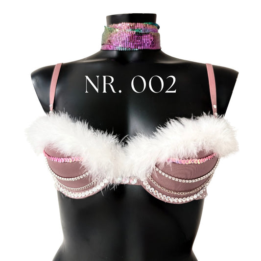 NR. 002 Size: 75B /34B
